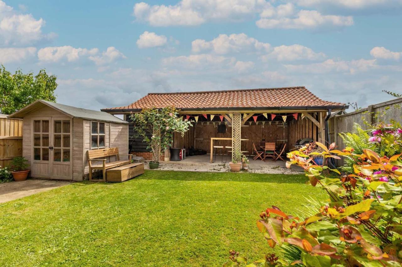 Host & Stay - Church Lane Cottage Filby Exterior foto